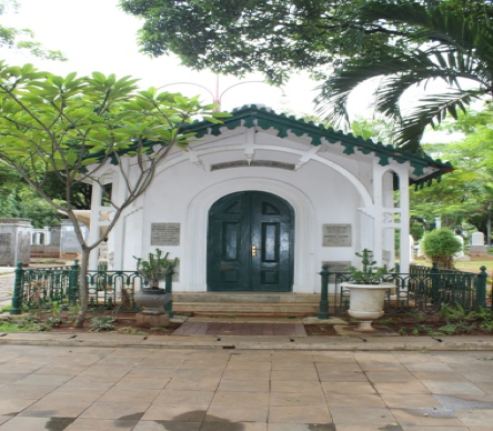 Koleksi Museum Taman Prasasti